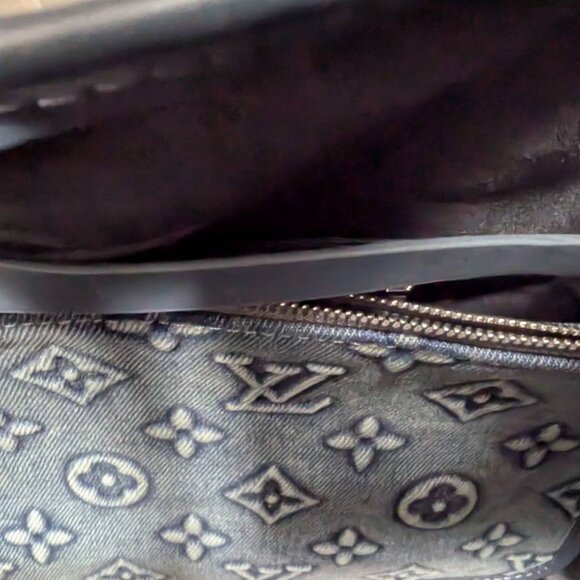 Extra Large FASHION TOTE! Top Quality Acid Washed Dark Rinse Denim Color-RARE - Picture 7 of 8